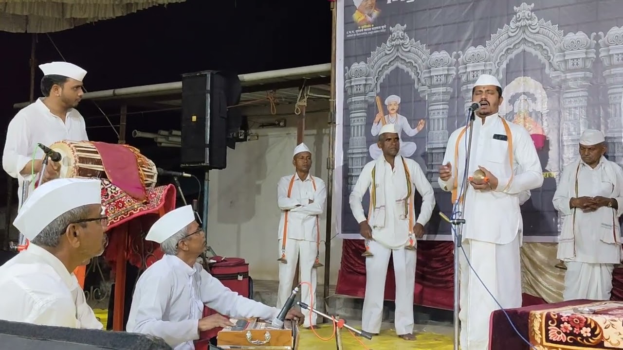अभंग आम्ही तेणे सुखी / म्हणा विठ्ठल विठ्ठल मुखी .गायक कृष्णा म आरुन वादक समाधान म घोडे सुंदर 