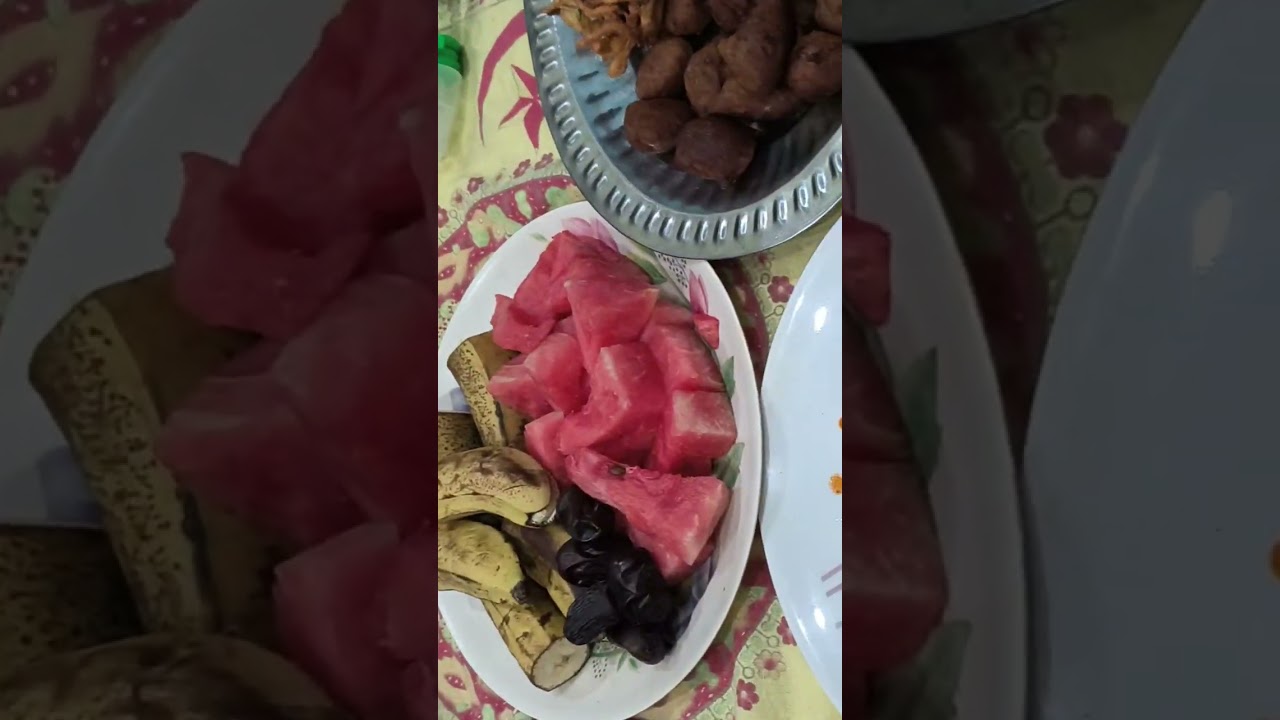 24 Ramzan ka aftari aap sabhi ko mubarak ho #shortsfeed #ramzanki2sehrimubarak #afrannisho #awaara