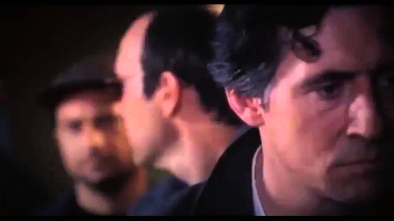 Gabriel Byrne - shower