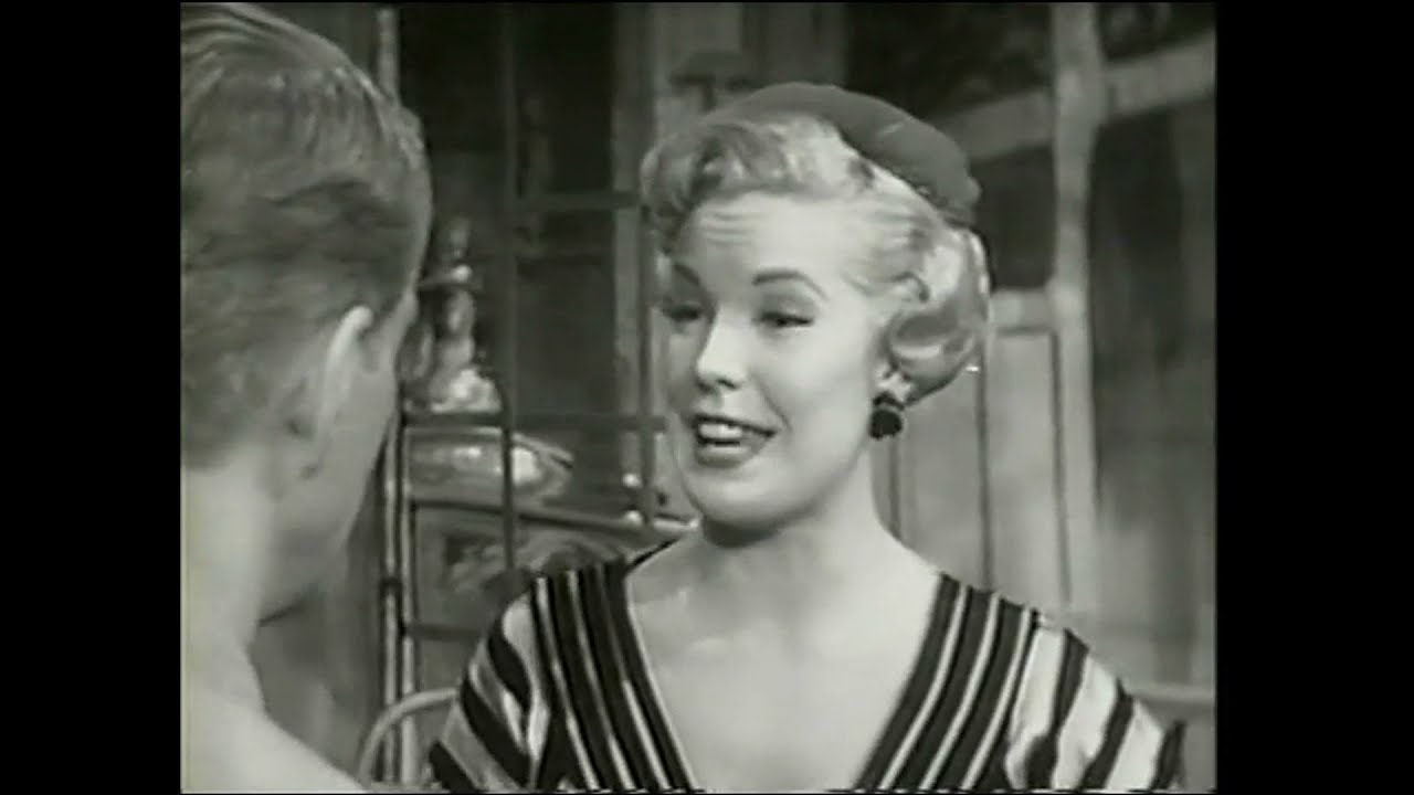 Gale Sherwood - Romance from 'The Desert Song' Best quality digital stereo Television 1955
