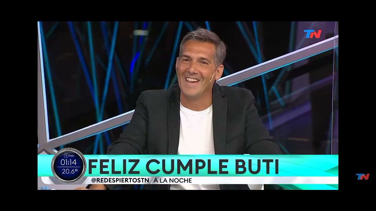 FELIZ CUMPLE BUTI! EL PASE JUEGA AL JENGA | Cualquier parecido con... | 01-02-22