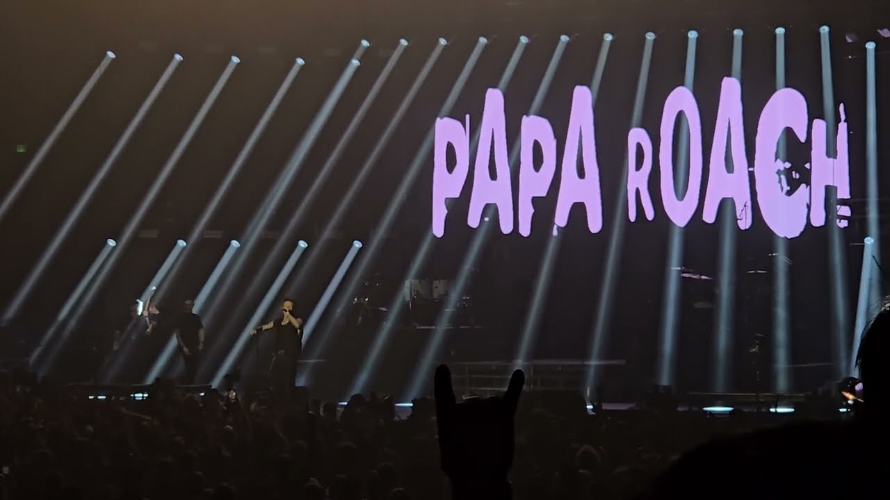 Live: Papa Roach - Last Resort (featuring Carrie Underwood) - MGM Grand Garden Arena Las Vegas