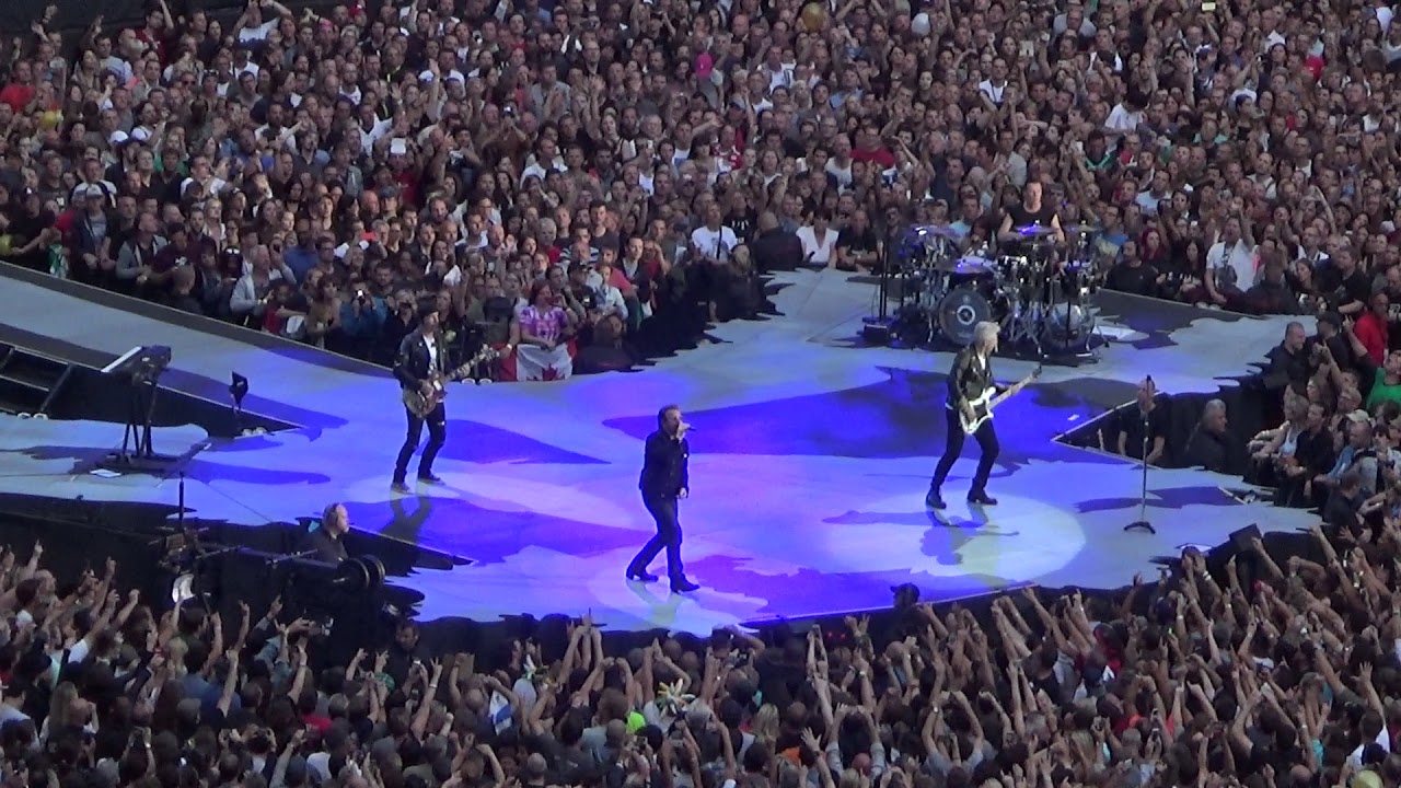 U2 New Year's Day ( live stade de france ) paris 2017 france