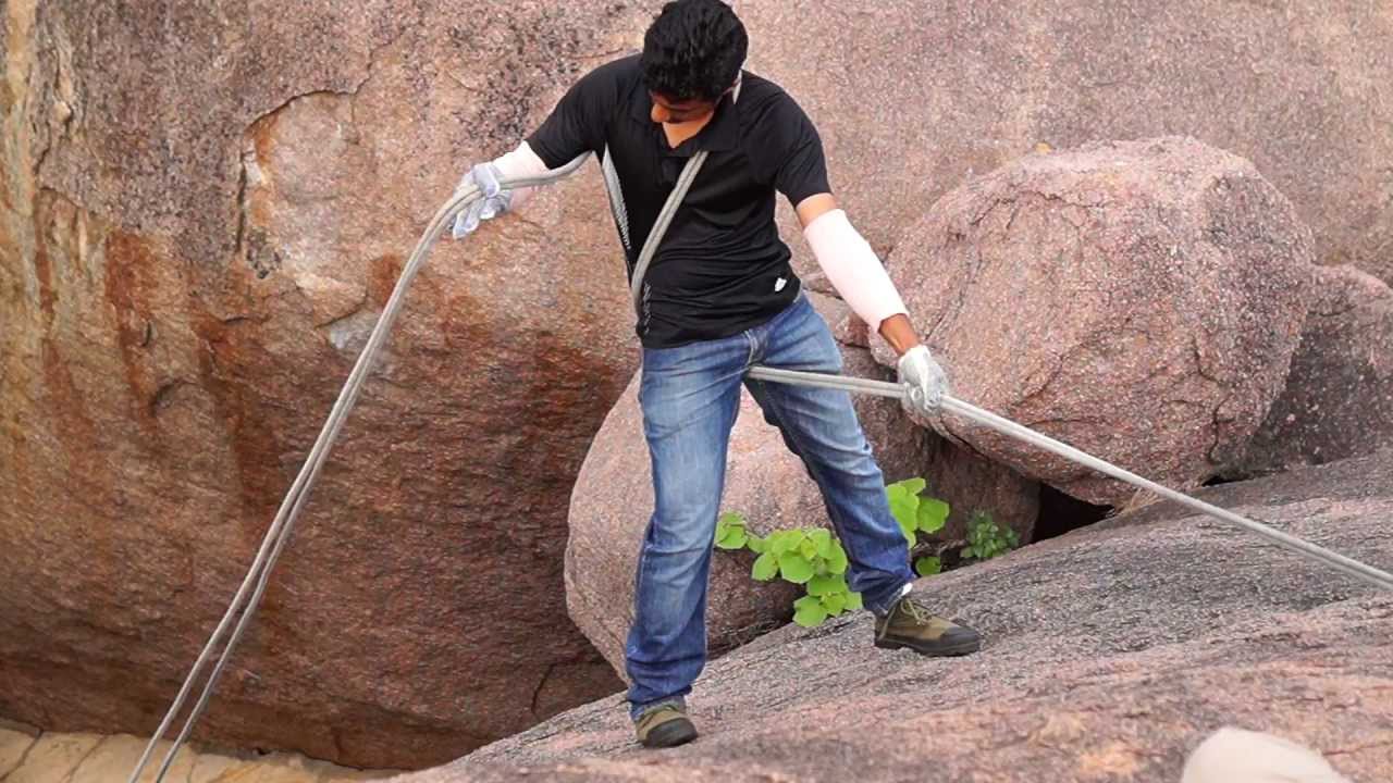 Classic Rappelling Demo