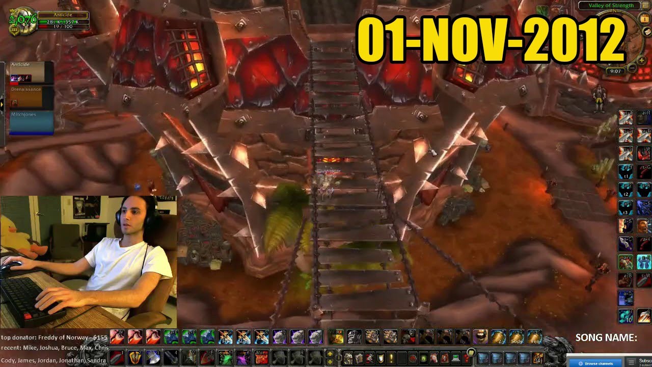 Mitch Jones - MoP Arena 3s with Reckful & a viewer [01-Nov-2012]