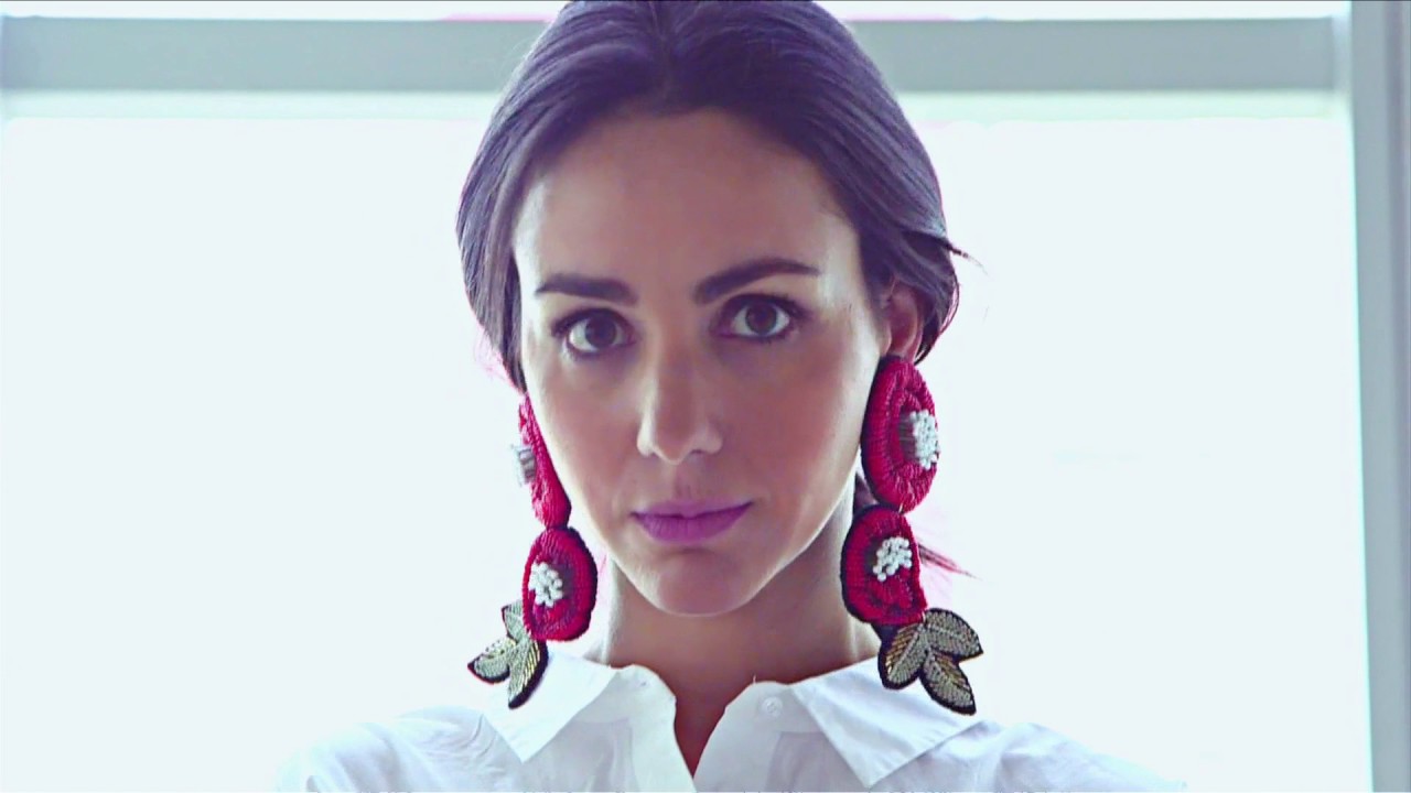 ¡Looks con aretes extra grandes!/ Dress Code