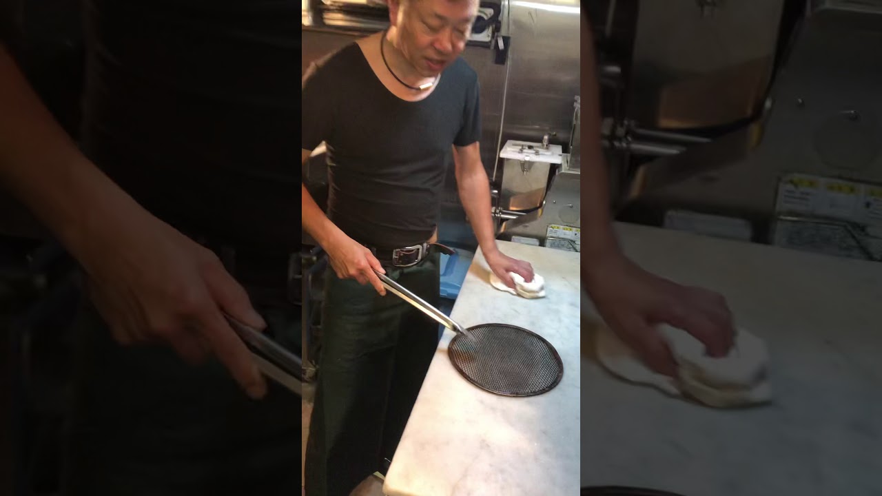ピザ網の焼き方　くっ付かなくなる