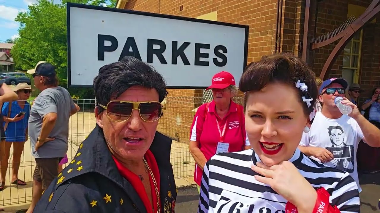 Elvis Express rolling in to Parkes  2024  @ Elvis Festival