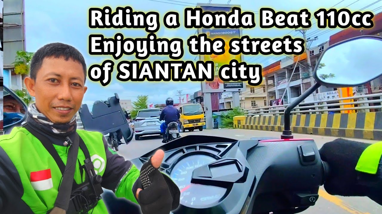 Motovlog Driver Gojek - Riding a Honda Beat 110cc Enjoying the Streets of SIANTAN city
