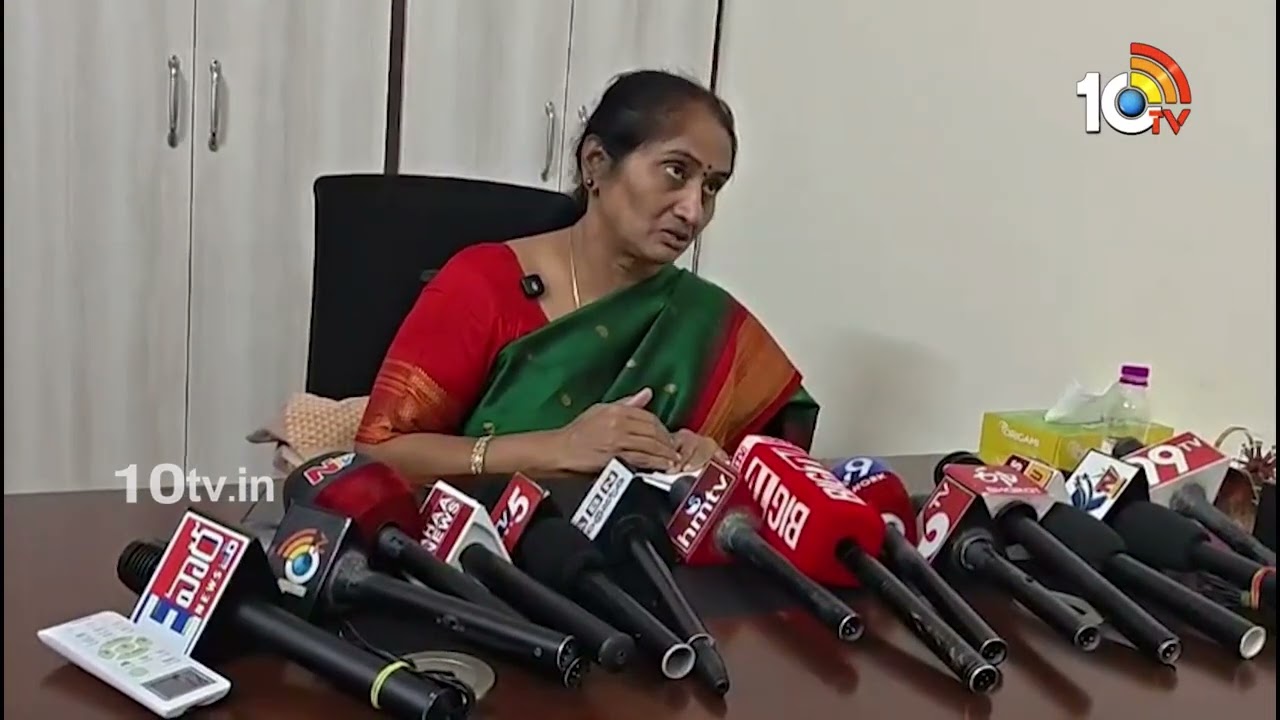 Minister Savitha About Nethanna Sevalo Scheme | మేనిఫెస్టోలో లేనివి కూడా.. అమలు చేస్తున్నాం -సవిత