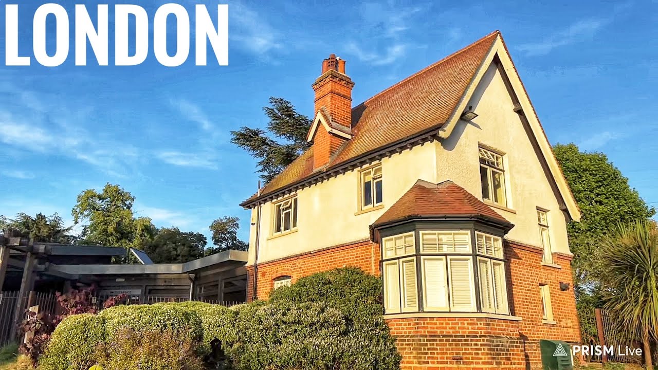 [LIVE] East London Walk, Evening Live Stroll in Romford, Quiet Neighbourhood Town in Essex London