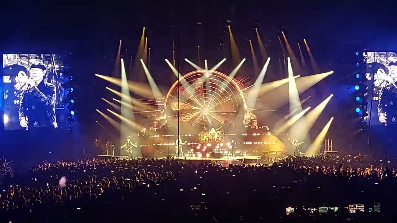 Scorpions - Still loving you & Rock you like a Hurricane - Accor Arena - Paris - 17 mai 2022