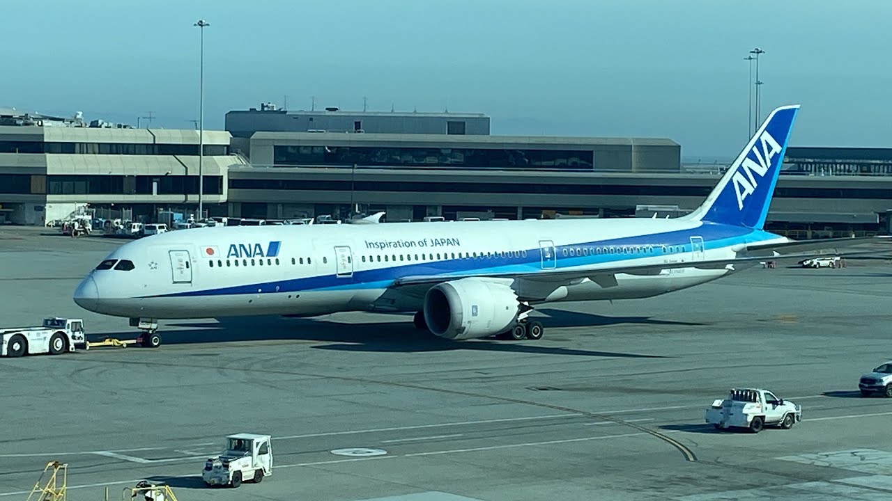 ANA B787-9 Pushback and Takeoff at SFO