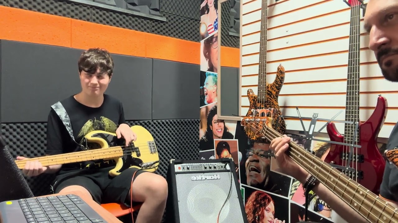 AC/DC - Thunderstruck - Baixo Cover - Tagima TW 66
