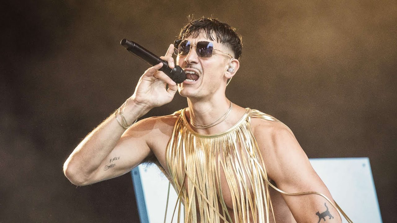 Tobias Rahim - Flyvende Faduma (Live @ Roskilde Festival 2023)