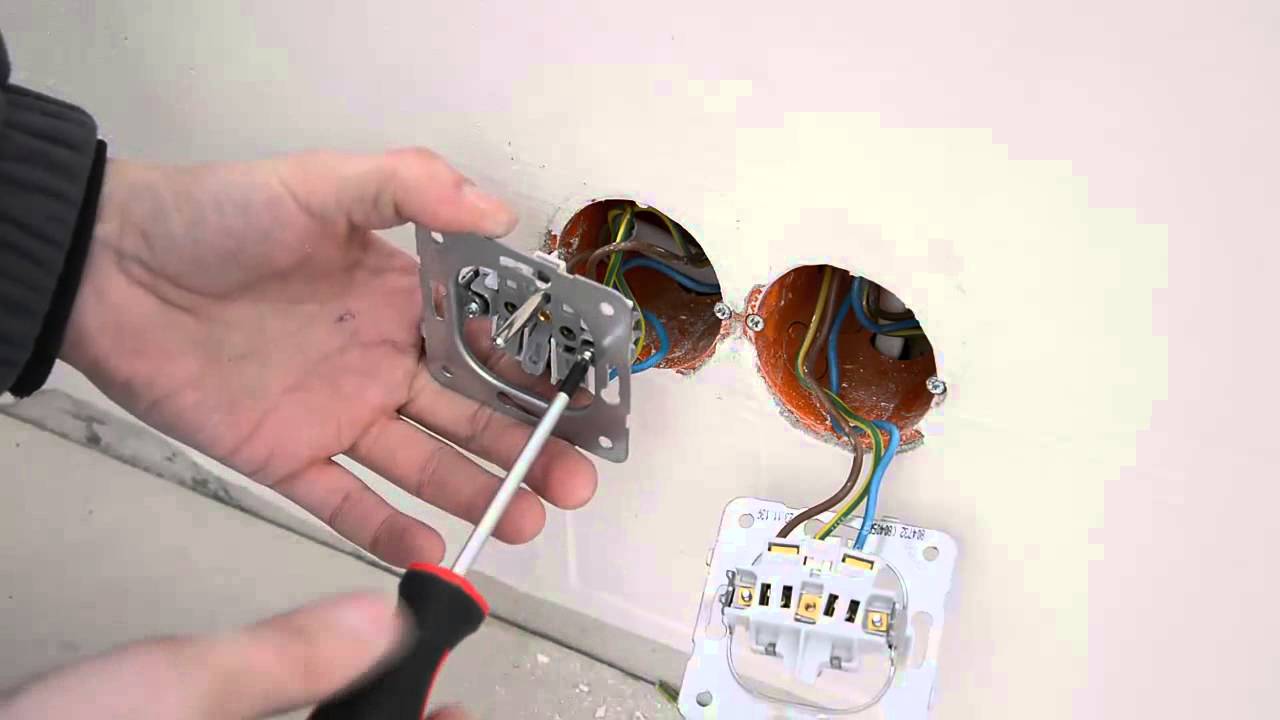 Jak wymienić gniazdko elektryczne - ElektrykaDlaKazdego.pl