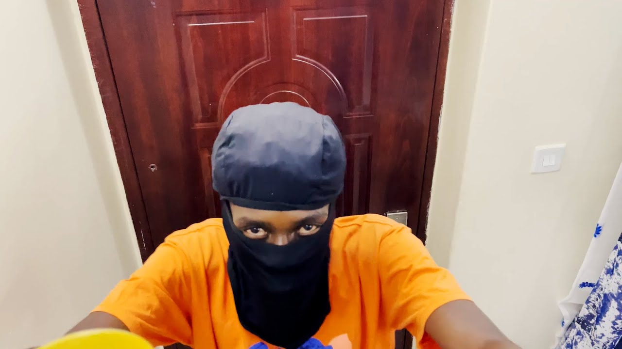 Uzzi ~ SEE THE STARZ (Official Lyric Video)