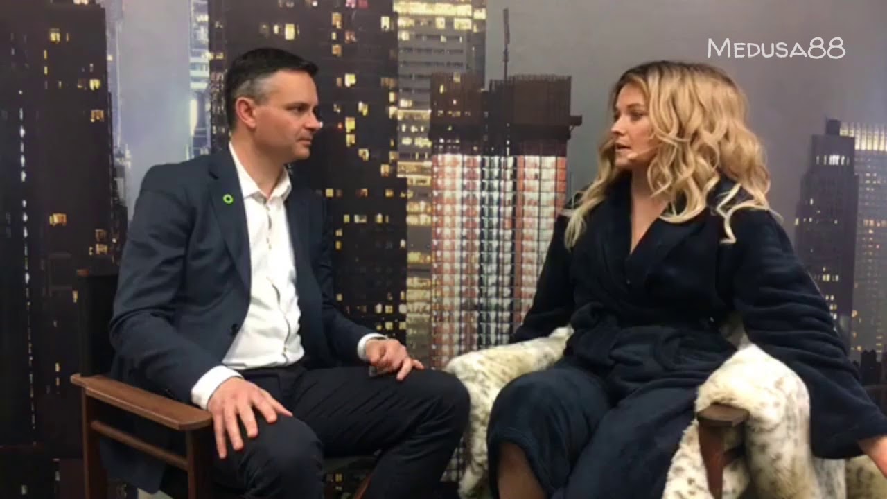 Lucy Lawless chats about Pleasuredome