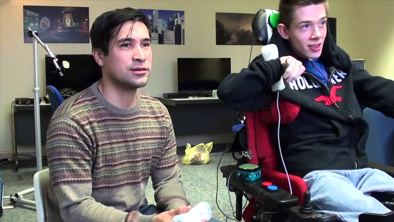 SpecialEffect | Alistair beats Gavin on the Wii