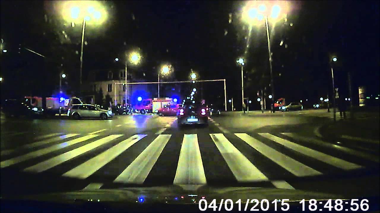 wypadek na skrzyżowaniu Libelta/al. Niepodległości