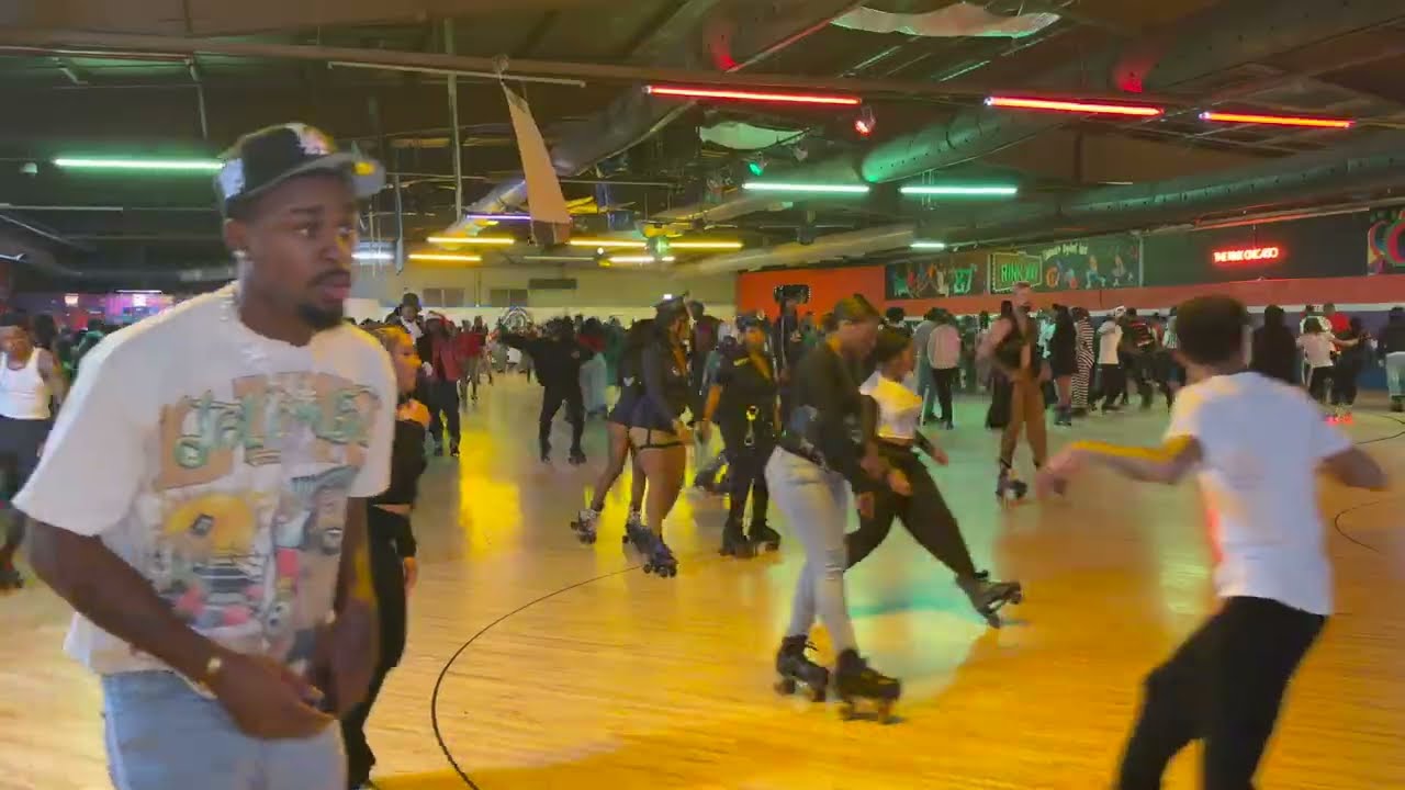 M4S Ep9: The Rink on 87th, Saturday night Jeremy Halloween party 2025 , Yb's first Chicago trip