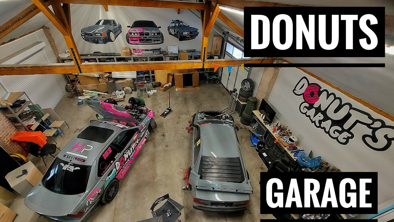 Gar&aacute;ž,kterou by chtěl každej 👀 | Donuts garage 😎R&aacute;mov&aacute;n&iacute; Her&aacute;kov&eacute; V8