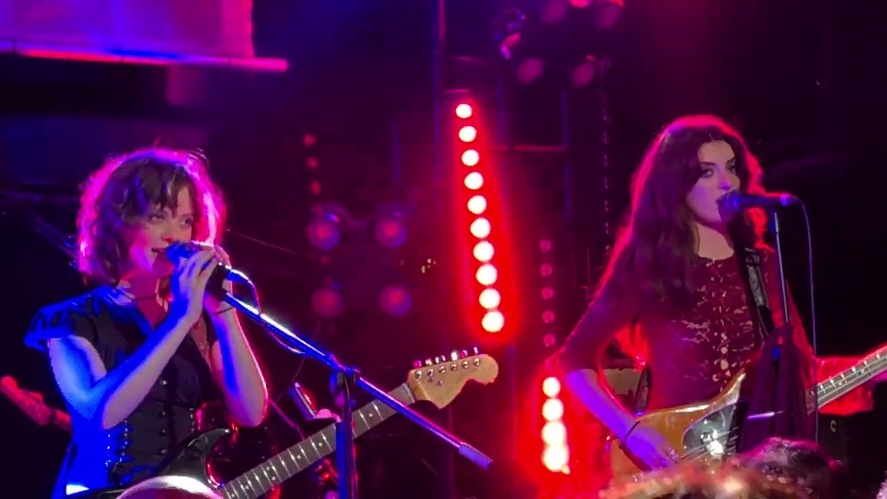 Dea Matrona - Love Buzz (Nirvana Cover) (District Liverpool 13/11/25)