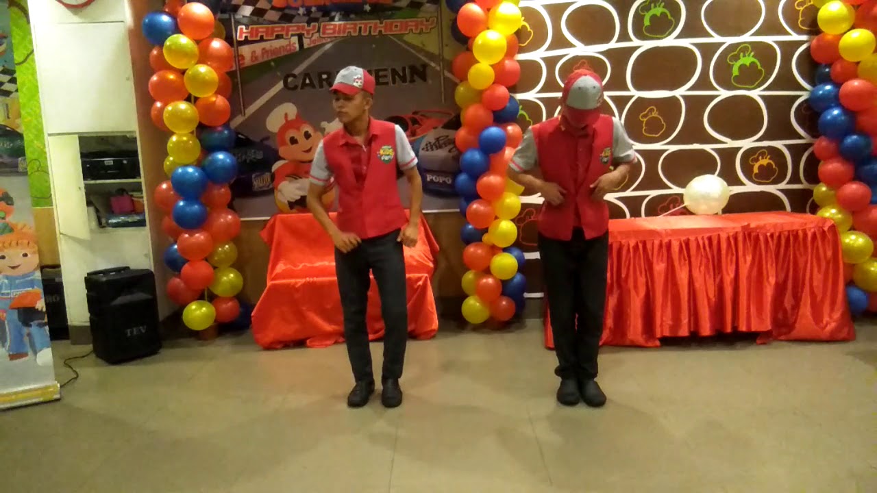 JOLLIBEE BEEDANCE!