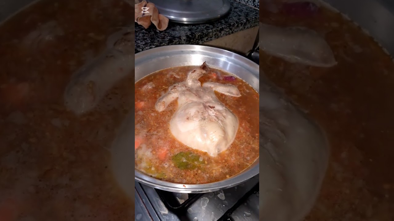 Пойдем, я расскажу тебе, как сварить белое куриное мясо и приготовить самый вкусный суп.