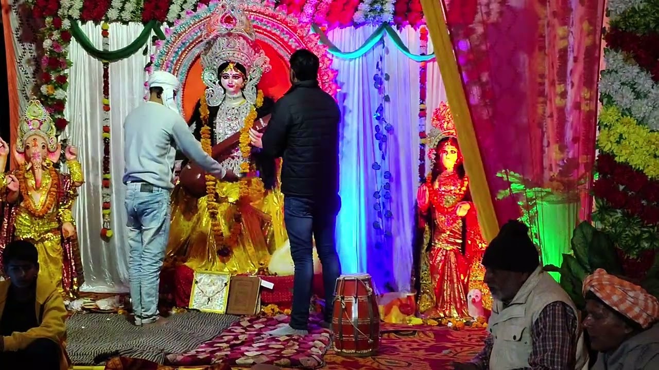 Aarati shree Ramayan ji ki, Hanuman ji ki 