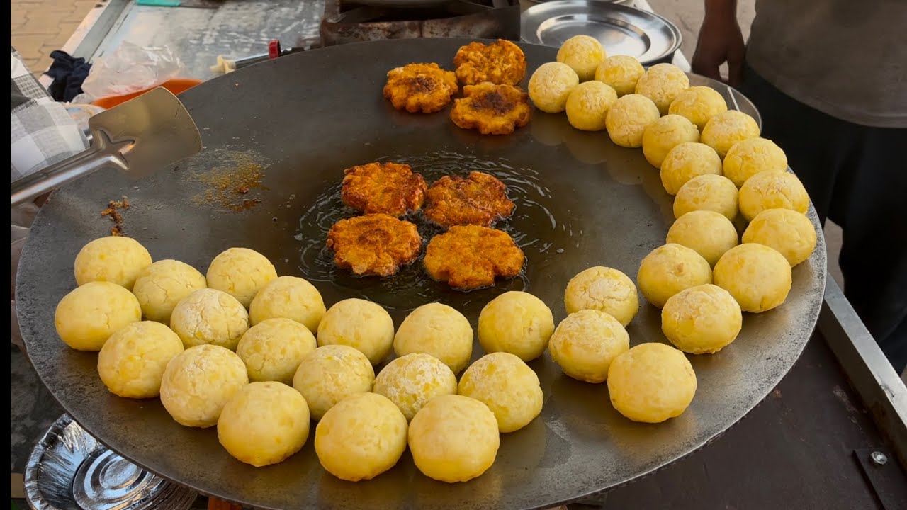 Street-Style Aloo Tikki Chaat Recipe In Ahmedabad indian street food