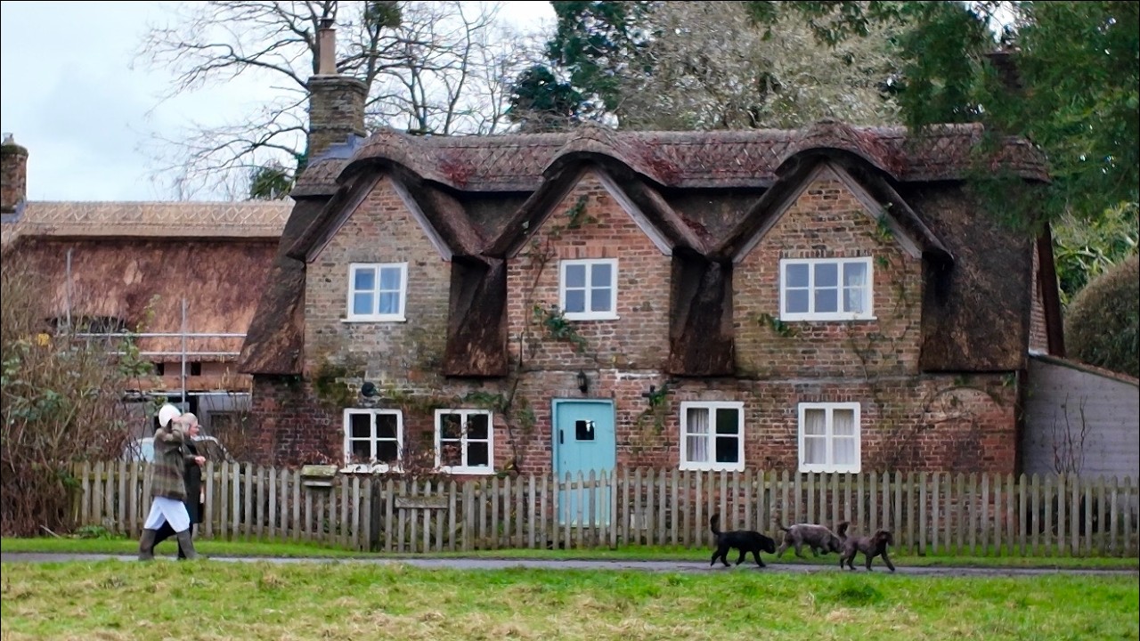 #52  A slow, charming village walk in Frampton on the Severn 