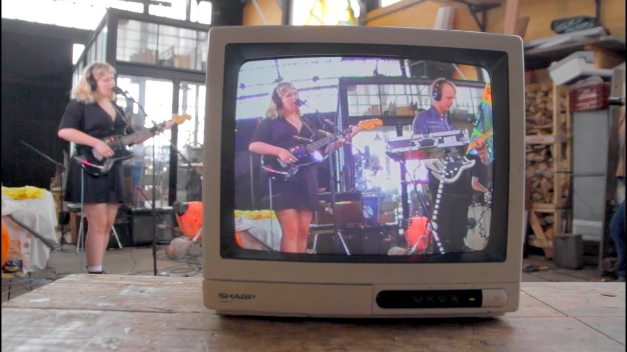 Pip Blom   Live Session at Durgerdam