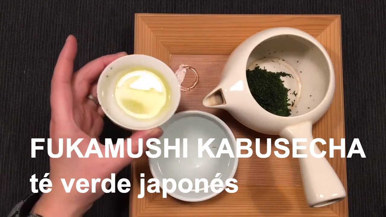 Preparación de té verde Japonés fukamushi Kabusecha