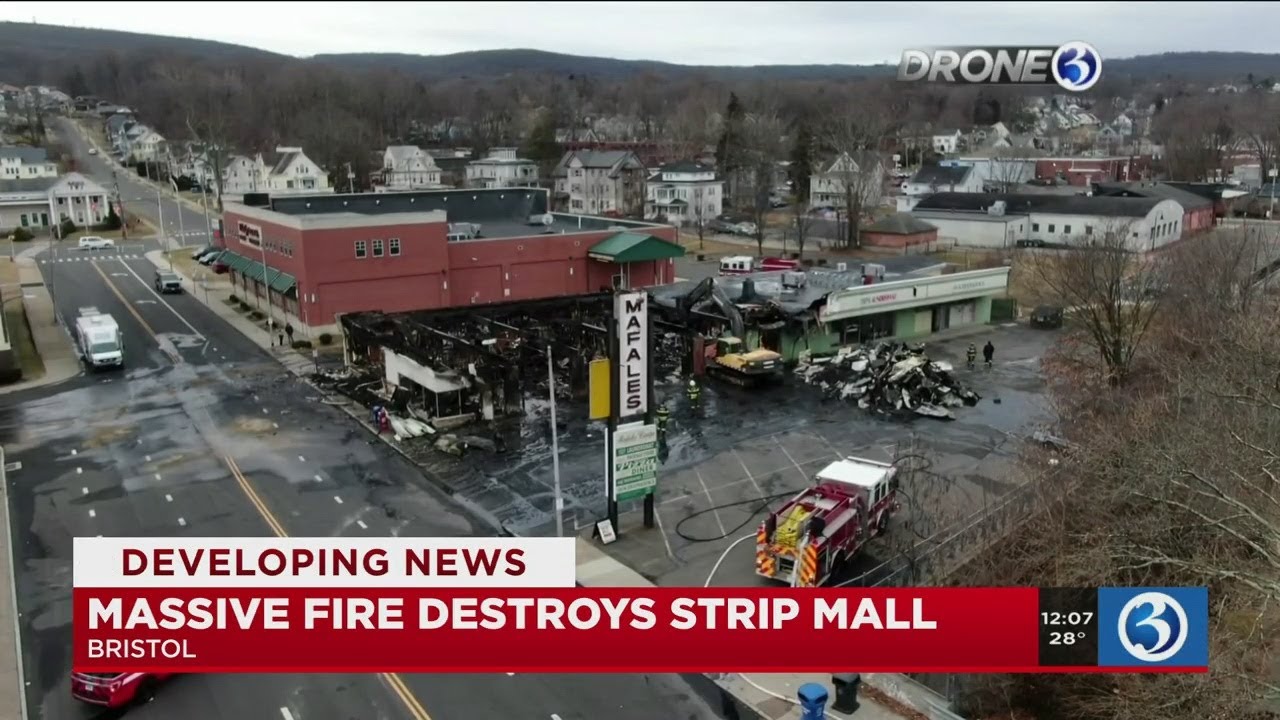 VIDEO: 5 Bristol businesses, including popular diner, destroyed by fire