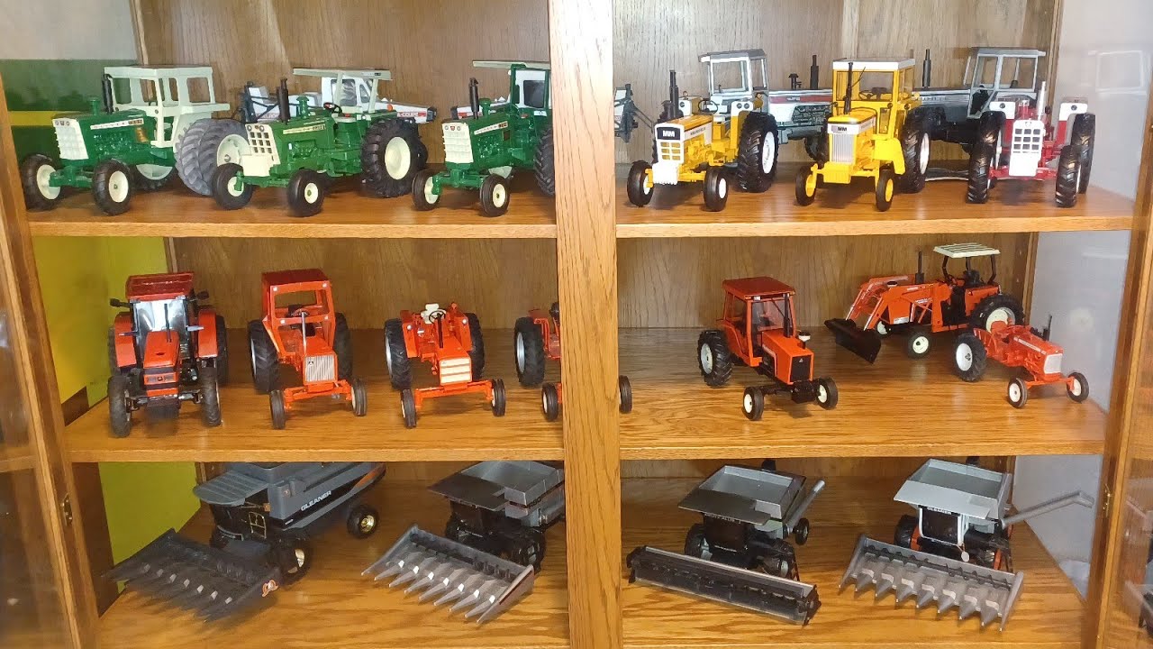 My 1/16 AGCO Tractor Collection-AC-Oliver-MM