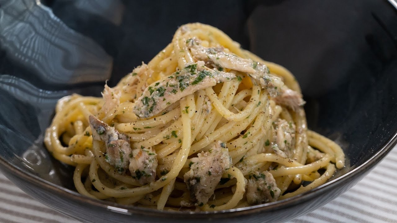 PASTA CON LE ALICI: pochi ingredienti, pochi minuti per prepararla!