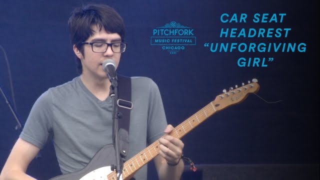 Car Seat Headrest perform 