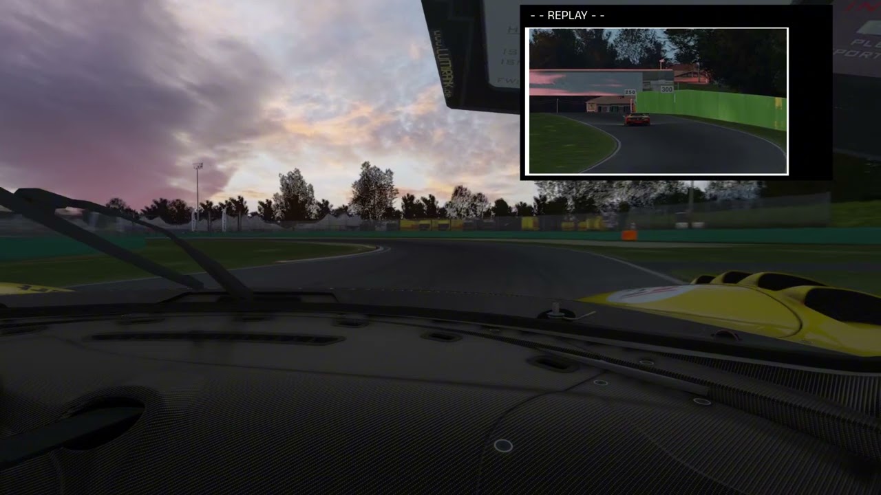 Imola free practice run + crash | Ferrari 296 GT3 | Golden Hour