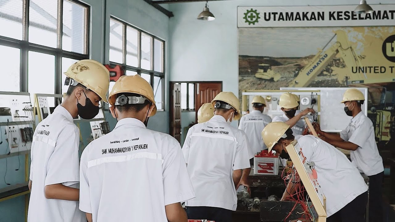Apresiasi SMK BISA 2021 - SMK MUHAMMADIYAH 1 KEPANJEN