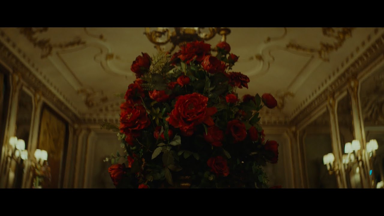 Thom Yorke &ndash; Knife Edge (Official Video &ndash; taken from Confidenza official soundtrack)