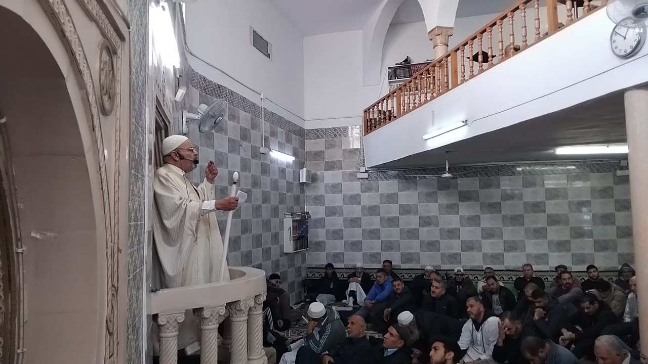 خطبة بعنوان مقام الإحسان وجزاء المحسنين.