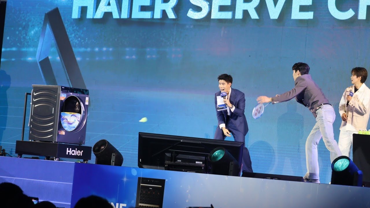 เอ็นดูร์! ความ แบมแบม เล่นเกมส์ กับแฟนคลับผู้โชคดี