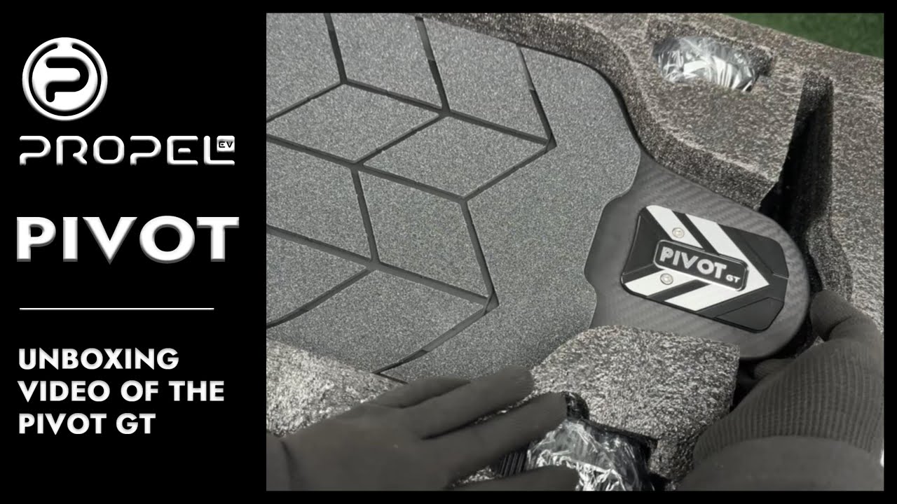 unboxing video of the PIVOT GT!