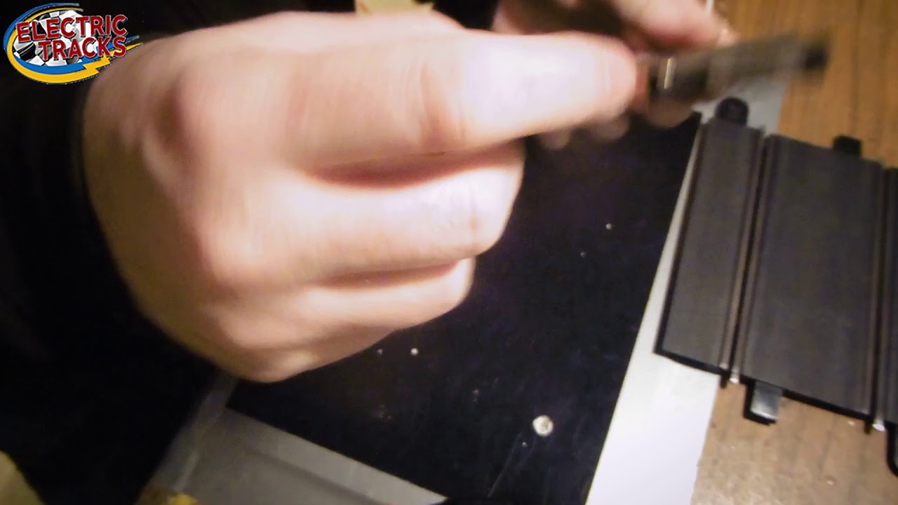 scalextric track fix video 2021