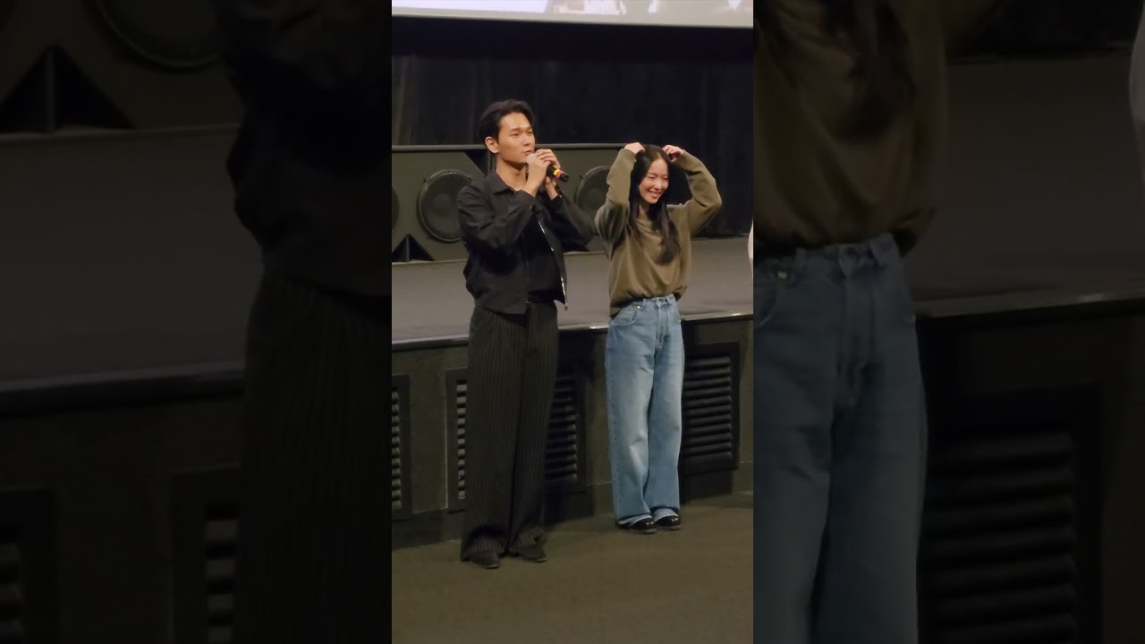 검은수녀들 영등포CGV 무대인사(송혜교 전여빈 문우진 신재휘)