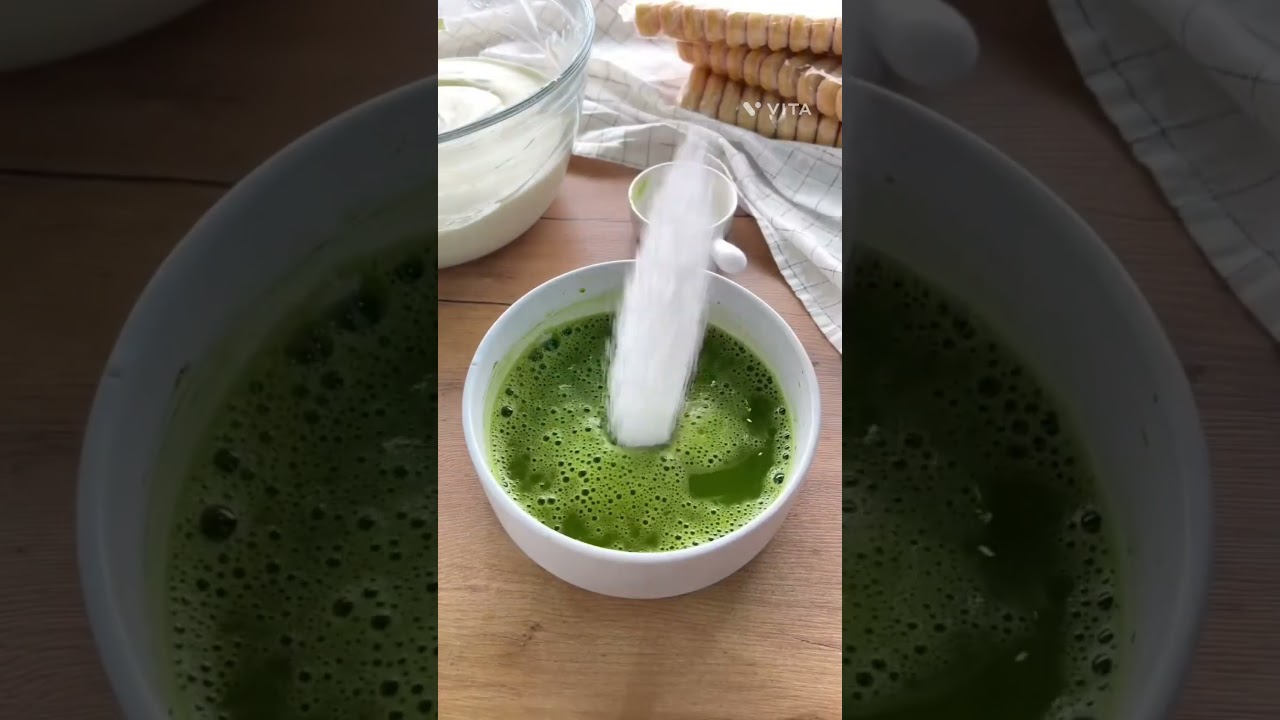 Matcha tiramisu! 😋 try now! 