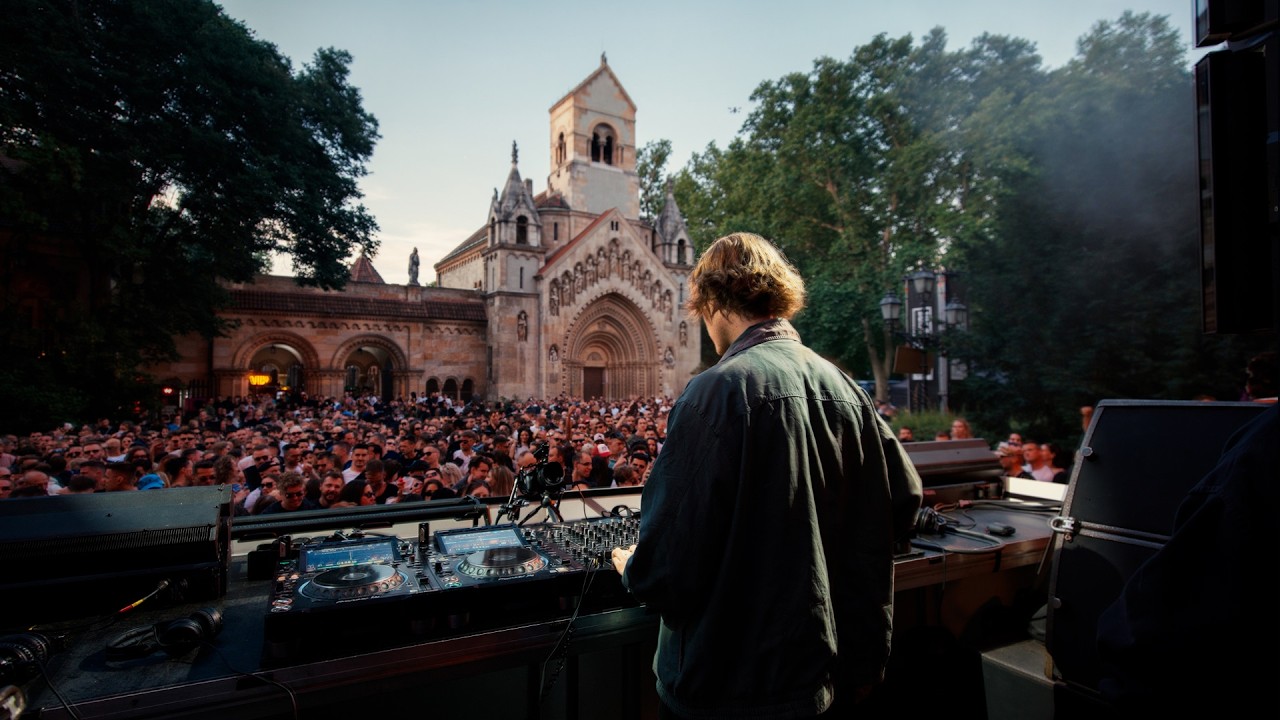 Jast @ Vajdahunyad Castle, Budapest