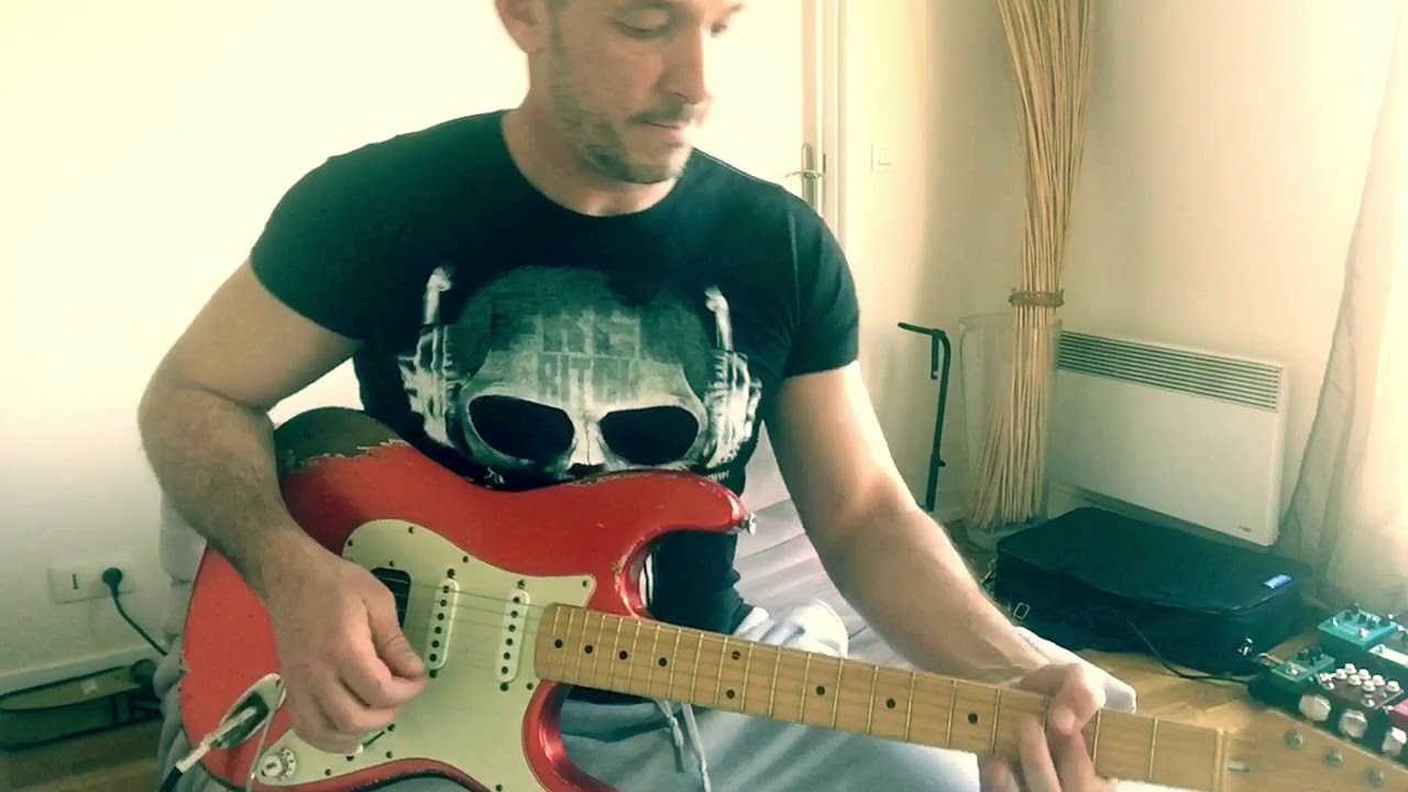 Sultan of swing cover