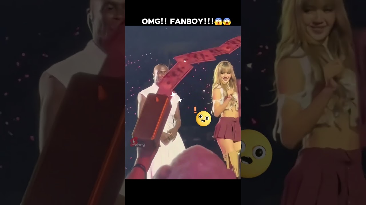 A fanboy threw money in front of Lisa!😍🤩 #blackpink